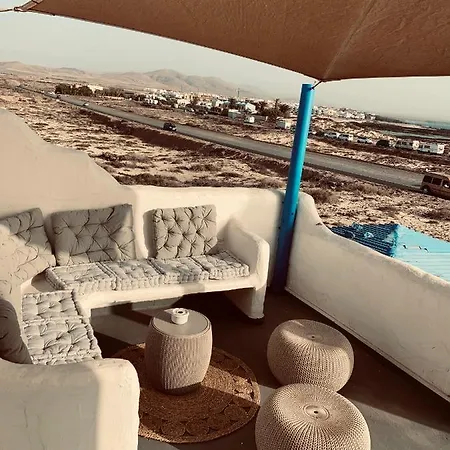 アパート Azzurro House